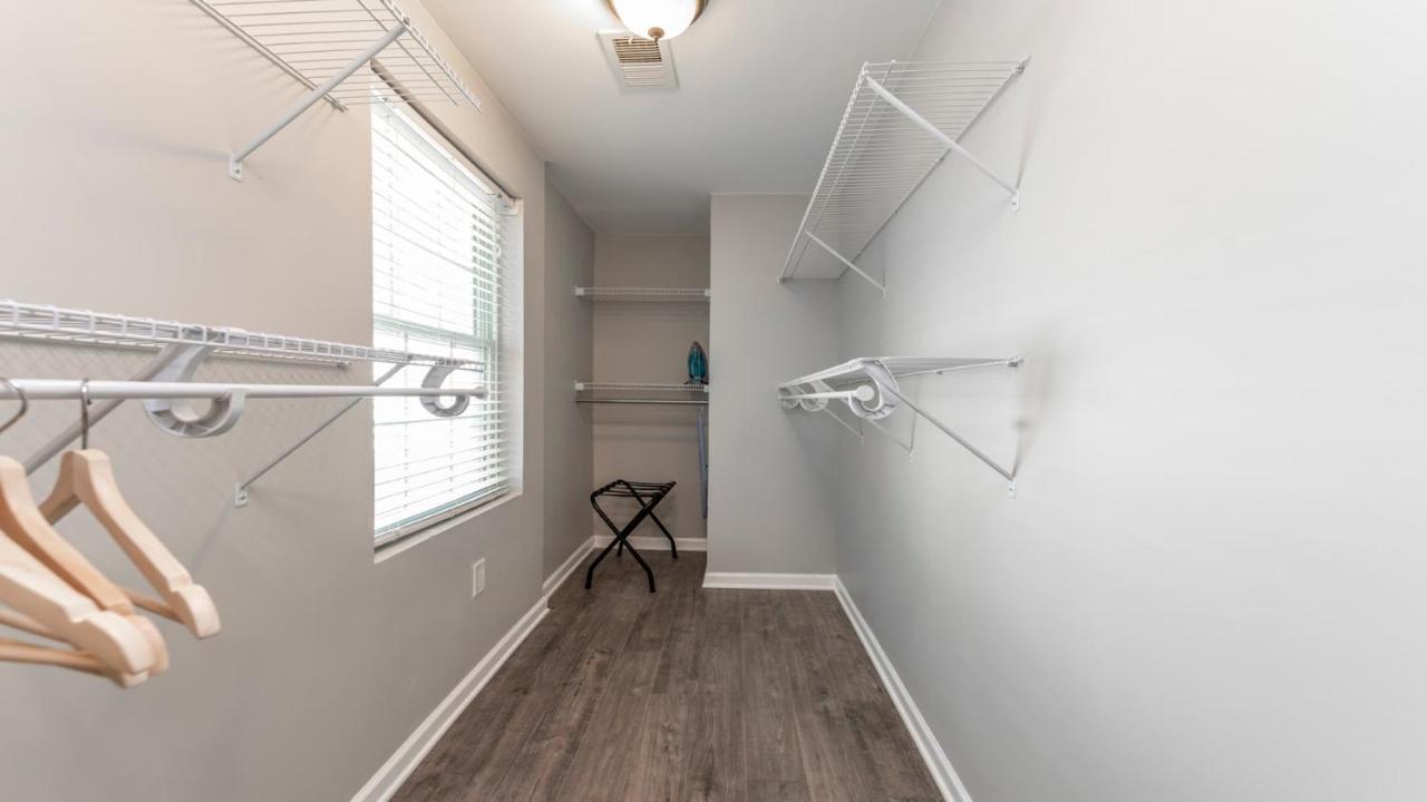 אלכסנדריה Stylish 3Br 3Ba Colonial House By Cozysuites מראה חיצוני תמונה